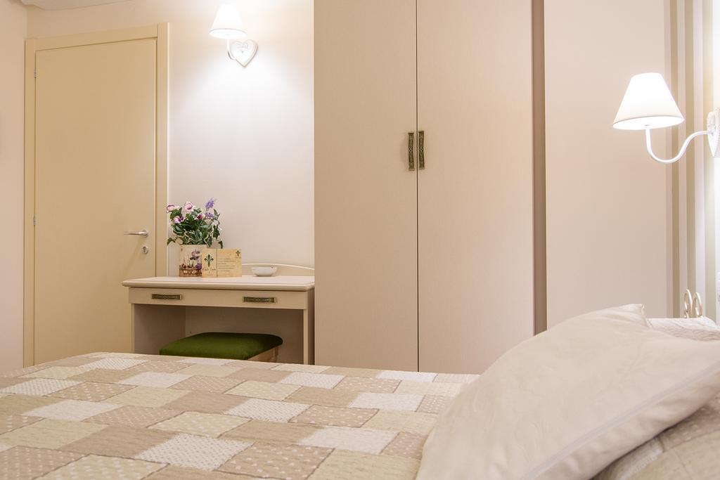 Il Giglio Verde Porto SantʼElpidio Kamer foto