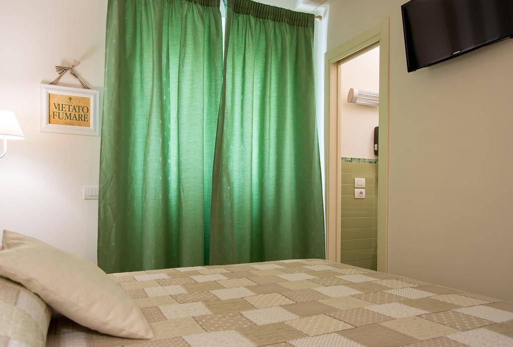 Il Giglio Verde Porto SantʼElpidio Kamer foto